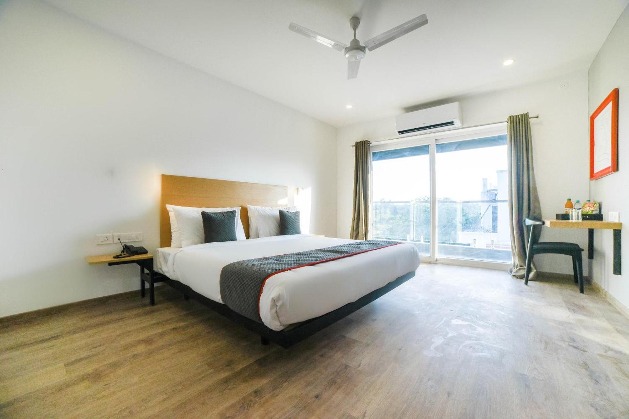 OYO Townhouse 211 Laguna Ecr Chennai Luaran gambar