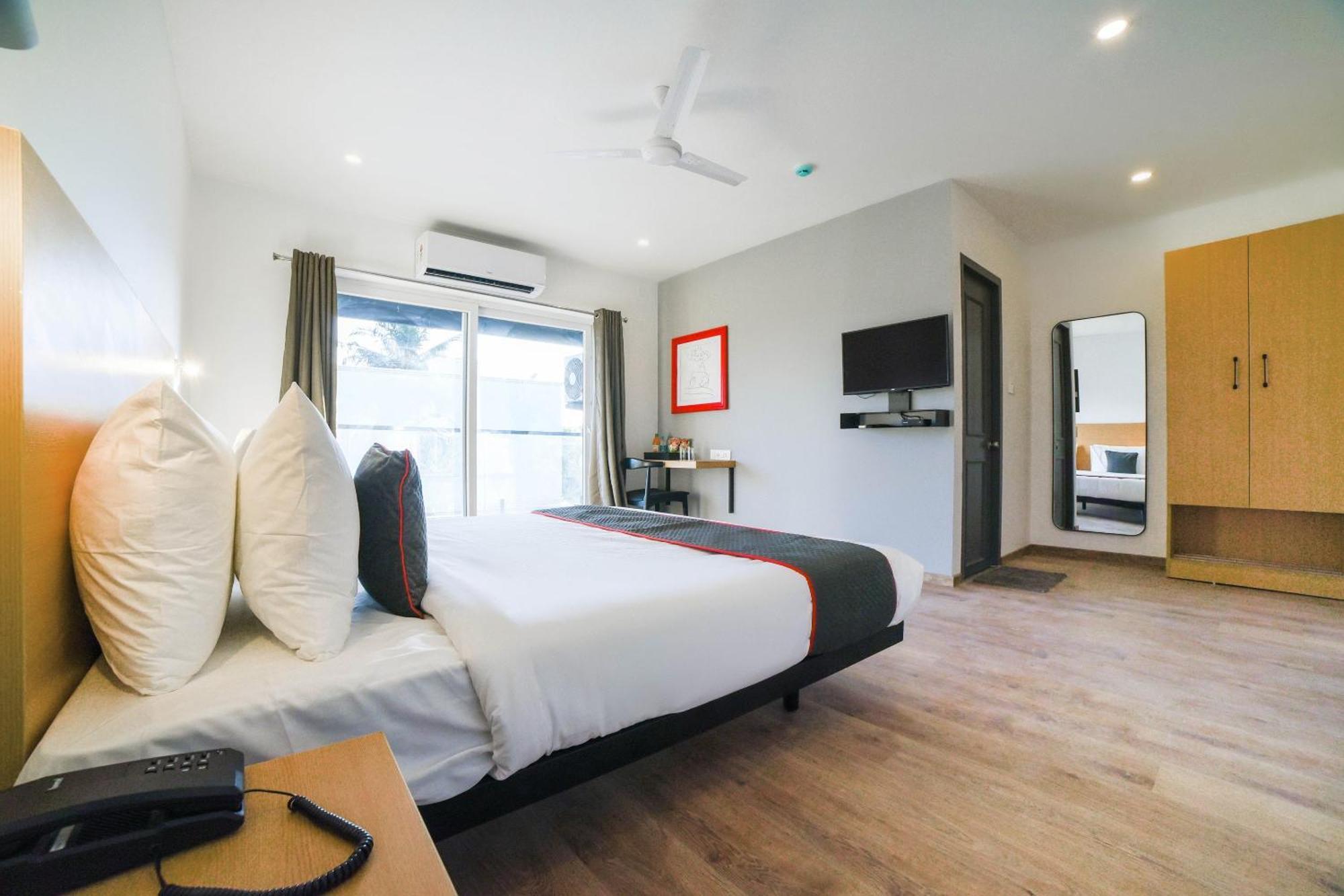 OYO Townhouse 211 Laguna Ecr Chennai Luaran gambar