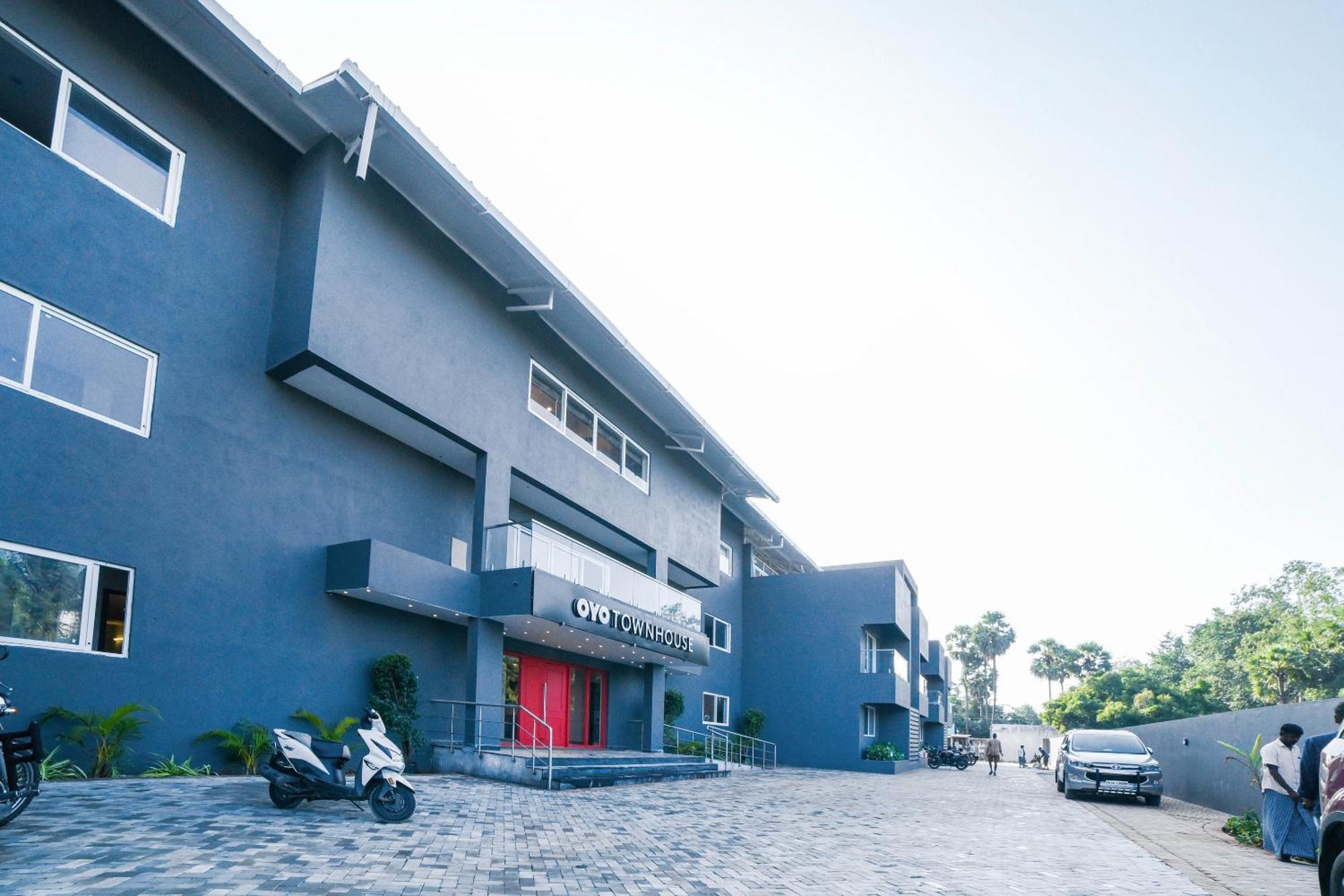 OYO Townhouse 211 Laguna Ecr Chennai Luaran gambar